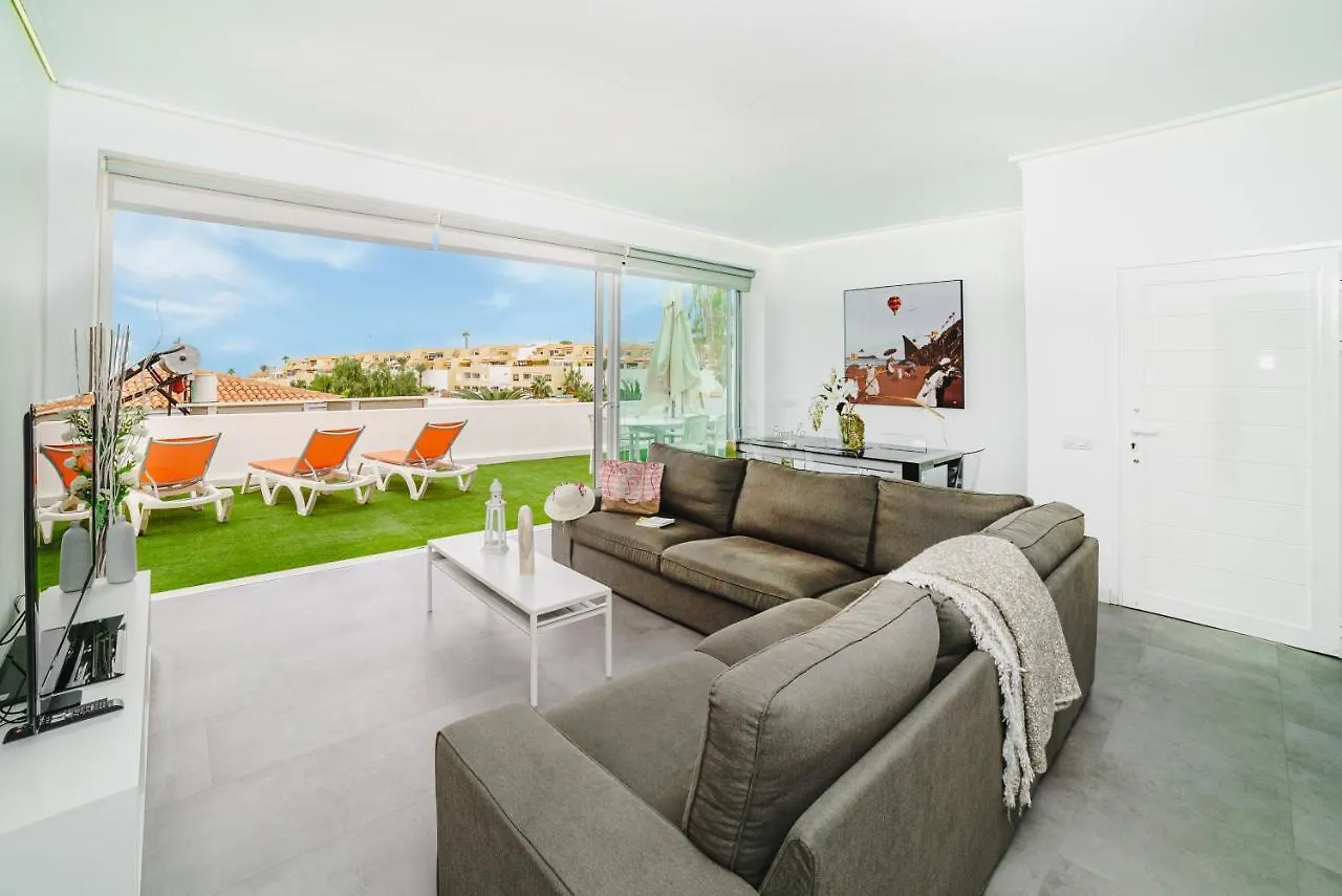 Villa Carlota Costa Adeje tenerifesummervillas